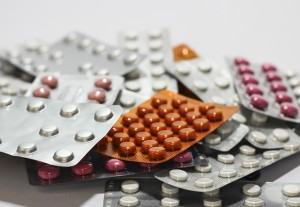 medications-342474_640